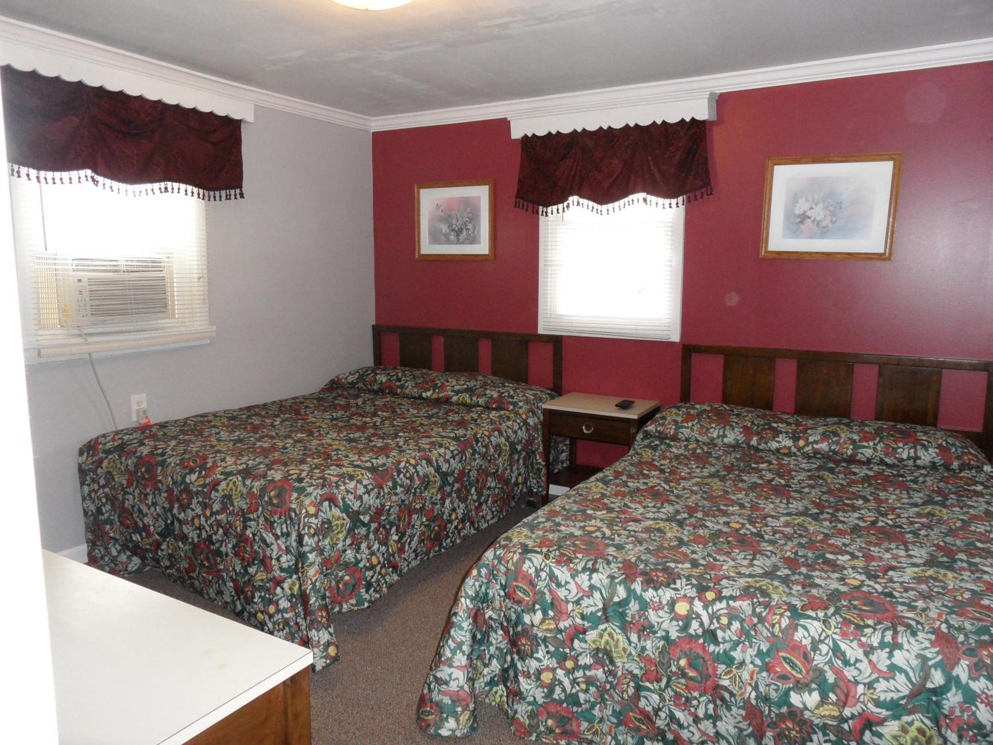 Seven Dwarfs Motel&Cabins Lac George Extérieur photo